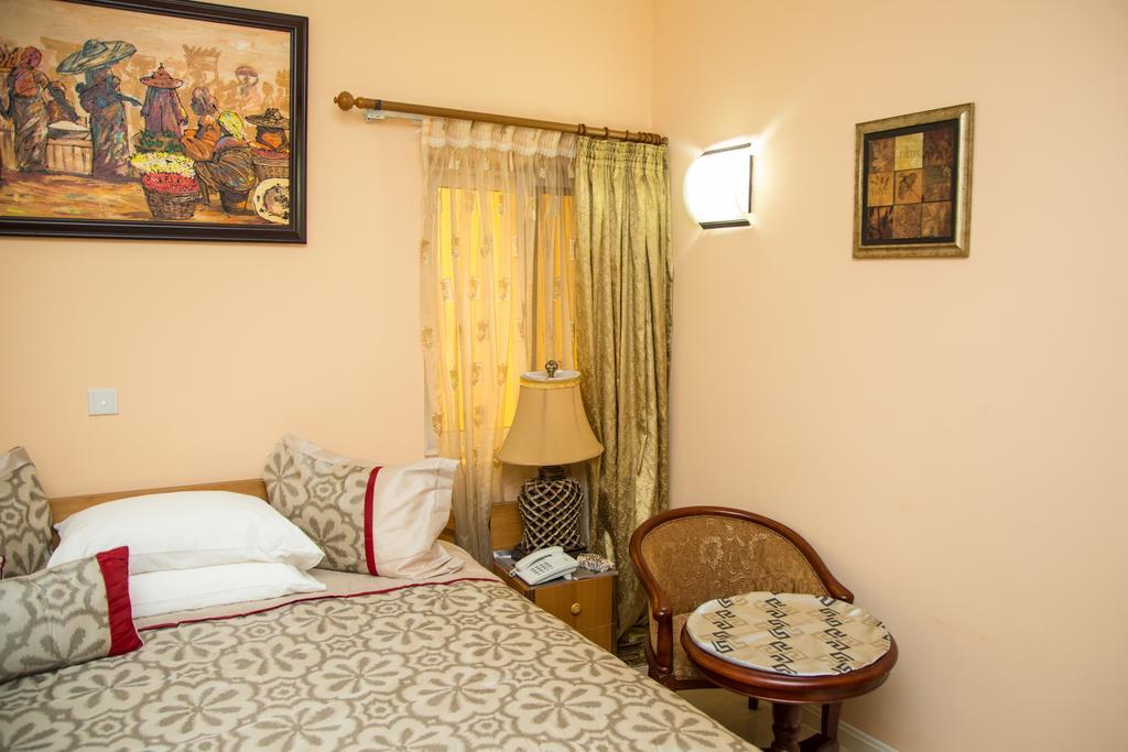Alma House Hotel Accra Exteriér fotografie