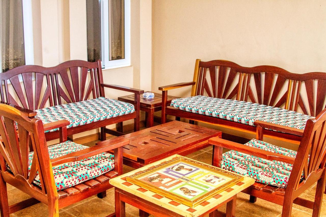 Alma House Hotel Accra Exteriér fotografie